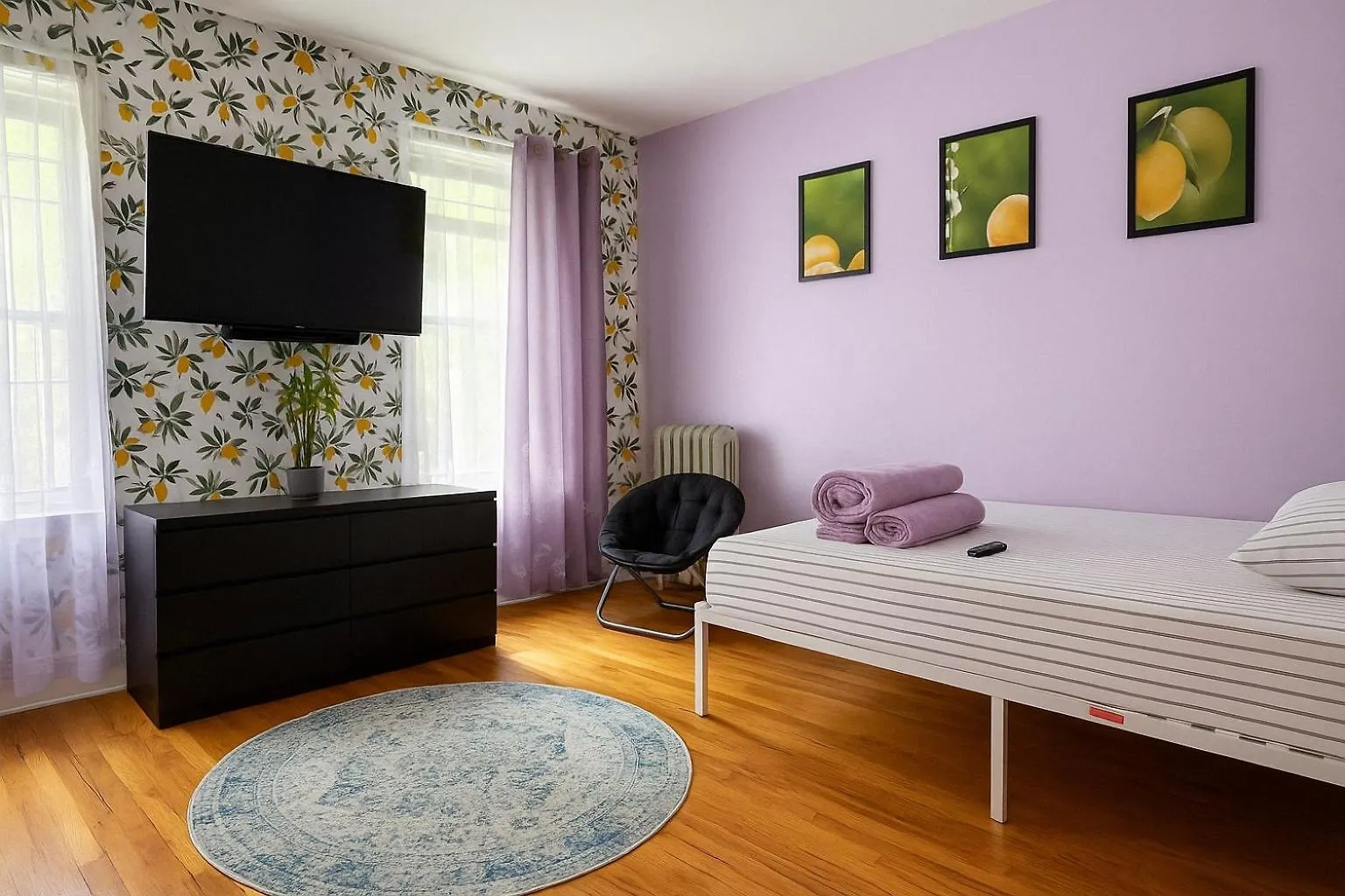 Lavender Queen Room Bright & Peaceful Stay In Central Harlem New York